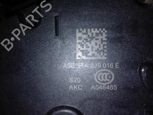 Rear right lock VW GOLF VII (5G1, BQ1, BE1, BE2) 1.0 TSI 5TA839016E | 5TA839016E |