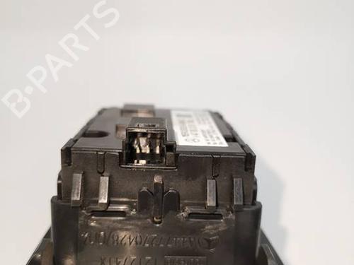 Left front window switch MERCEDES-BENZ VITO Van (W447) 116 CDI 4x4 (447.601, 447.603, 447.605) | BP40153646I27 - Image 2