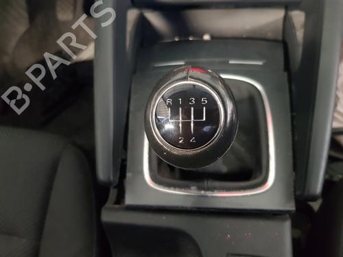 Used Shift knob AUDI A3 Sportback (8PA) 1.6 TDI (105 hp) 20309158
