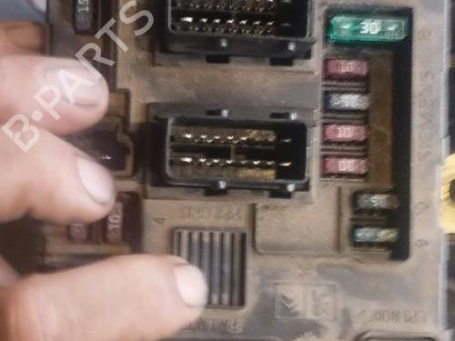 Sikringsdåse PEUGEOT PARTNER MPV (5_, G_) [1996-2026]  31189243