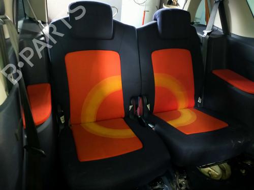 Used Rear seat PEUGEOT 1007 (KM_) 1.4 (75 hp) 8273065