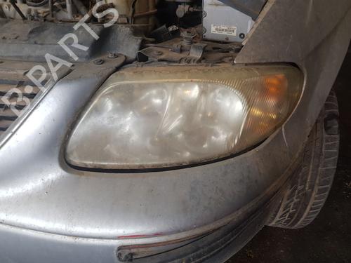 Used Left headlight CHRYSLER VOYAGER IV (RG, RS) 2.5 CRD (141 hp) 19935089