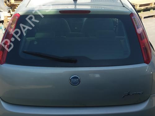 Used Tailgate FIAT GRANDE PUNTO (199_) 1.3 D Multijet (199.AXD11, 199.AXD1A, 199.AXD1B,... (90 hp) 20088897