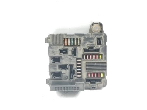 Used Fuse box RENAULT SCÉNIC II (JM0/1_) [2003-2010]  30700577