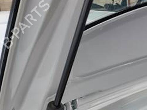 Used Tailgate lift support Tailgate lift support MG MG 3 (ZP2_) [2024-2026] 39660276 39660276