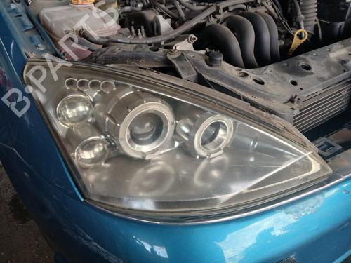 Used Right headlight FORD FOCUS I (DAW, DBW) 1.6 16V (100 hp) 31309397