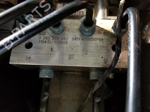 Used ABS pump BMW X1 (E84) xDrive 18 d (143 hp) 9367532