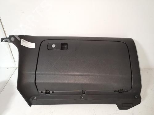 Used Glove box VW GOLF VI (5K1) 1.6 TDI (105 hp) 12430887