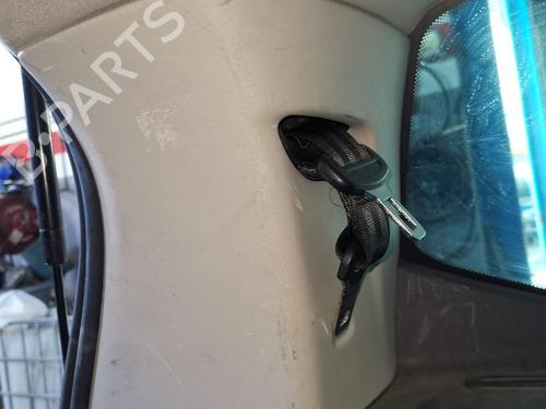 Used Rear left seatbelt PEUGEOT 5008 (0U_, 0E_) 1.6 HDi (110 hp) 25917705