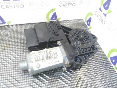 Used Left rear window motor VW PASSAT B5.5 (3B3) 1.9 TDI (101 hp) 5238229