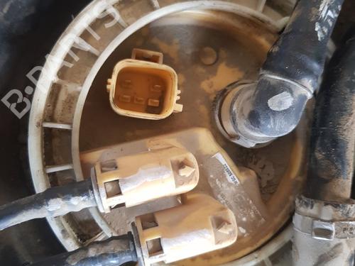 Fuel pump LAND ROVER DISCOVERY III (L319) 2.7 TD 4x4 | BP22621597M76 