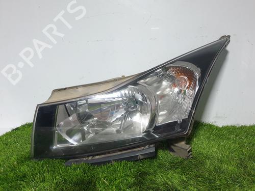 Used Left headlight CHEVROLET CRUZE (J300) 1.8 (141 hp) 8177748