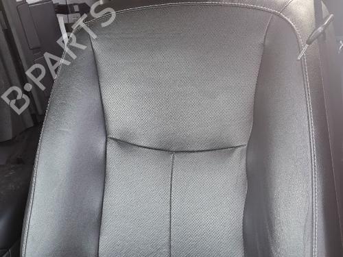 Left front seat NISSAN PULSAR Hatchback (C13)  | BP26611961C15
