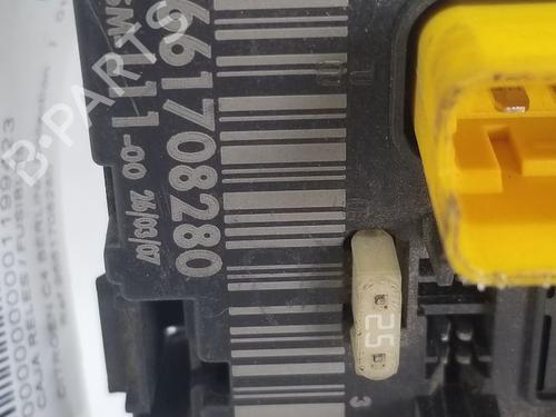 Fuse box CITROËN C4 I (LC_) | BP30151828E1