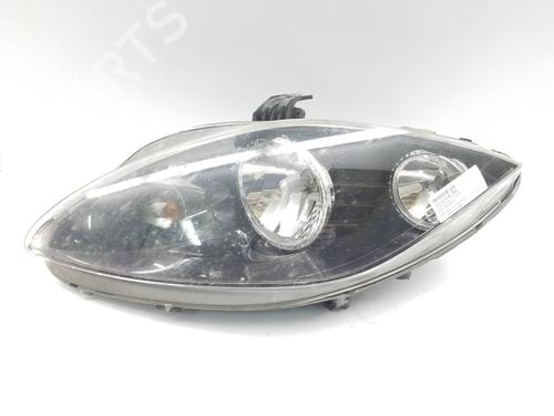 Used Left headlight SEAT LEON (1P1) [2005-2013]  30849663
