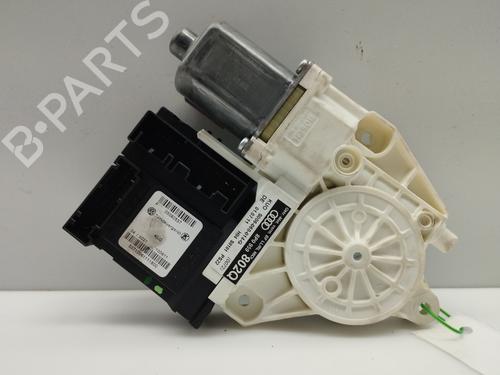 Used Right front window motor AUDI A3 Sportback (8PA) 1.6 TDI (105 hp) 15008141