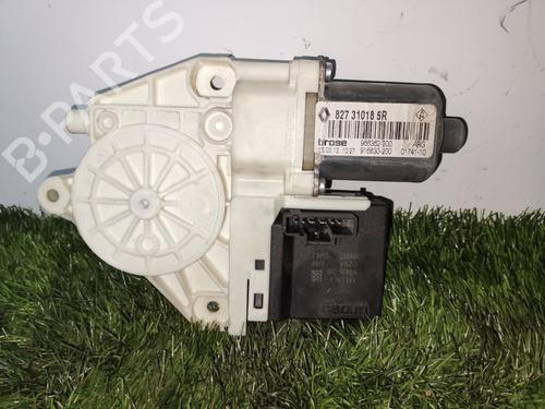 Portierruitmotor linksachter RENAULT FLUENCE (L3_) 1.5 dCi (L30D, L30L, L306, L33F, L33L, L33M, L33V, L33W) (110 hp) 23879124