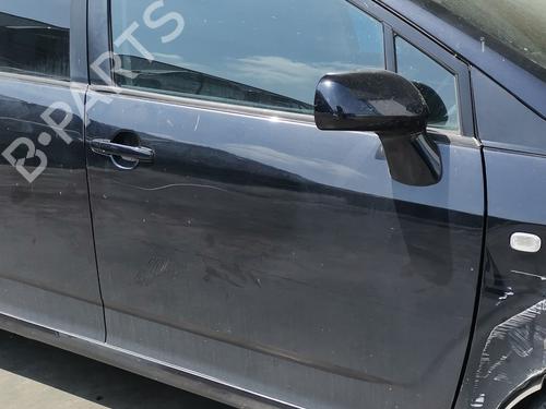 Used Right front door TOYOTA COROLLA Verso (ZER_, ZZE12_, R1_) 1.8 (ZNR11_, ZNR11R) (129 hp) 17640304