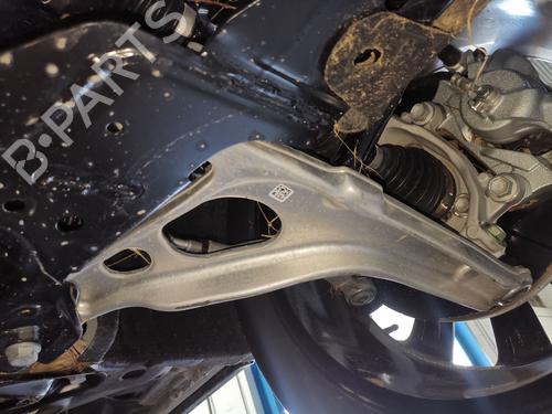 left-front-suspension-arm-renault-espace-vi-rhn-2023-33464079 main image