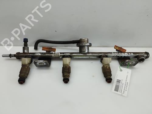 Used Injection rail FORD MONDEO III (B5Y) 1.8 16V (125 hp) 12430399