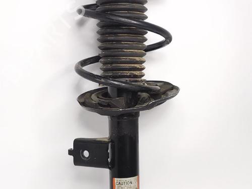 Used Right front shock absorber Right front shock absorber 33398363 33398363