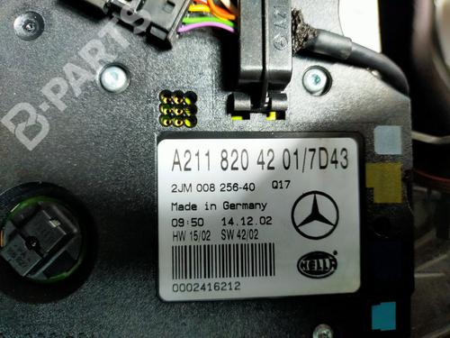Used Interior roof light Interior roof light MERCEDES-BENZ E-CLASS (W211) E 270 CDI (211.016) (177 hp) 8308162 8308162