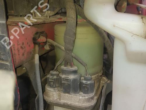 Servostyringspumpe VW POLO IV (9N_, 9A_) 1.4 16V (75 hp) 24126815