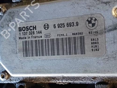 radiator-fan-bmw-1-e87-2003-2004-2005-2006-2007-2008-2009-2010-2011-2012-2013-39385483 main image