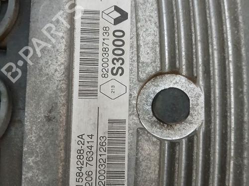Centralina do motor RENAULT SCÉNIC II (JM0/1_) [2003-2010]  30646390