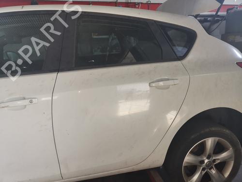 Used Left rear door OPEL ASTRA J (P10) [2009-2016]  13076484