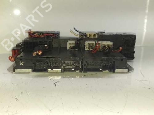 Fuse box MERCEDES-BENZ S-CLASS (W220) S 500 (220.075, 220.175, 220.875) | BP10372213E1 