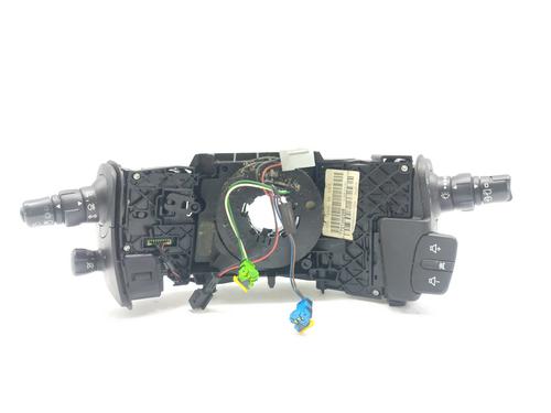 Used Headlight switch RENAULT SCÉNIC II (JM0/1_) [2003-2010]  32501754