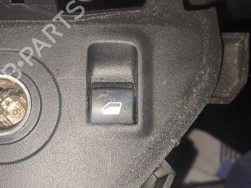Used Right front window switch CITROËN BERLINGO (ER_, EC_) [2018-2026]  32300131
