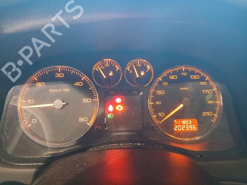 Used Instrument cluster PEUGEOT 307 (3A/C) [2000-2012]  23221582