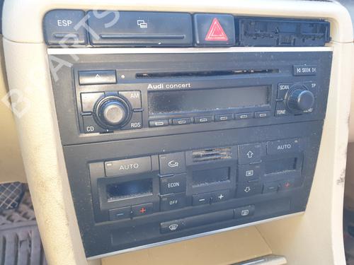 Used Radio AUDI A4 B7 (8EC) 2.0 TDI 16V (140 hp) 19724740
