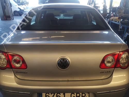 Used Tailgate VW PASSAT B6 (3C2) 2.0 TDI (140 hp) 11272706
