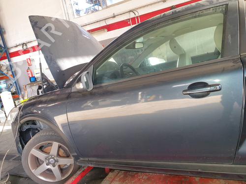 Used Left front door VOLVO C30 (533) D2 (115 hp) 14908419