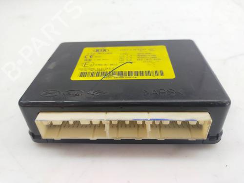 Used Electronic module Electronic module KIA SPORTAGE II (JE_, KM_) [2004-2011] 39965948 39965948