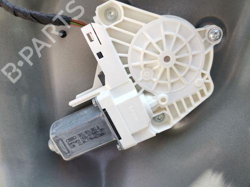 Used Left front window motor Left front window motor 36869184 36869184