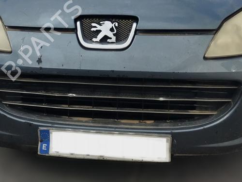 Used Front bumper Front bumper PEUGEOT 407 SW (6E_, 6D_) 2.0 (136 hp) 35965283 35965283