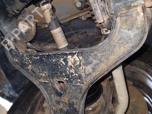 Used Left front suspension arm Left front suspension arm MERCEDES-BENZ VITO Van (W447) 116 CDI 4x4 (447.601, 447.603, 447.605) (163 hp) 40153631 40153631