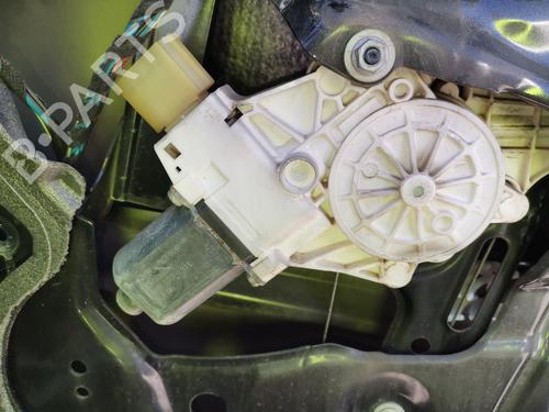 Front right window mechanism BMW 1 (E87) 118 d | BP32423230C23