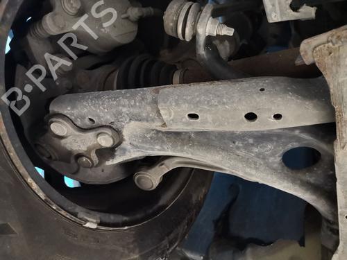 Used Right front suspension arm PEUGEOT 308 II (LB_, LP_, LW_, LH_, L3_) [2013-2021]  32175039