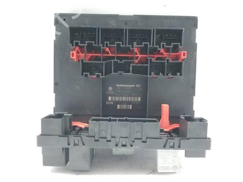 Sikringsdåse SKODA OCTAVIA II (1Z3) 2.0 TDI | BP30748974E1