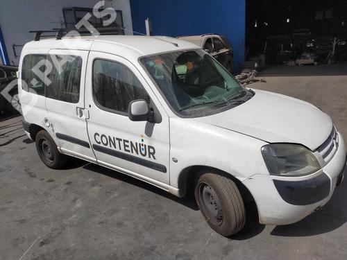 Right headlight CITROËN BERLINGO / BERLINGO FIRST Box Body/MPV (M_) 1.9 D 70 (MBWJZ, MCWJZ) | BP10393506C29  - Image 9