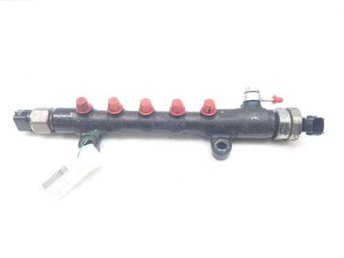 Used Injection rail TOYOTA VERSO (_R2_) 2.0 D-4D (AUR20_, AUR20R) (126 hp) 25256930