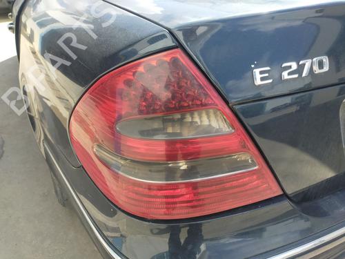 Farolim esquerdo Farolim esquerdo MERCEDES-BENZ E-CLASS (W211) E 270 CDI (211.016) (177 hp) 35918123 35918123