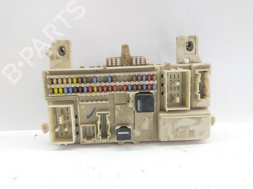 Used Fuse box Fuse box VOLVO C30 (533) 1.6 D (109 hp) 33292493 33292493