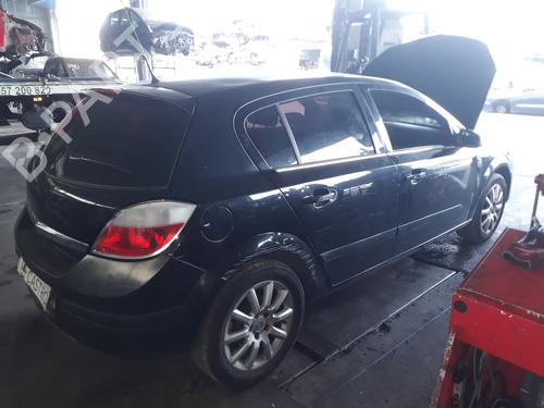 Venstre baglygte OPEL ASTRA H (A04) 1.9 CDTI (L48) | BP11023140C34 