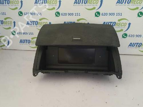 Used Display monitor MERCEDES-BENZ C-CLASS (W204) C 220 CDI (204.002) (170 hp) 3449095